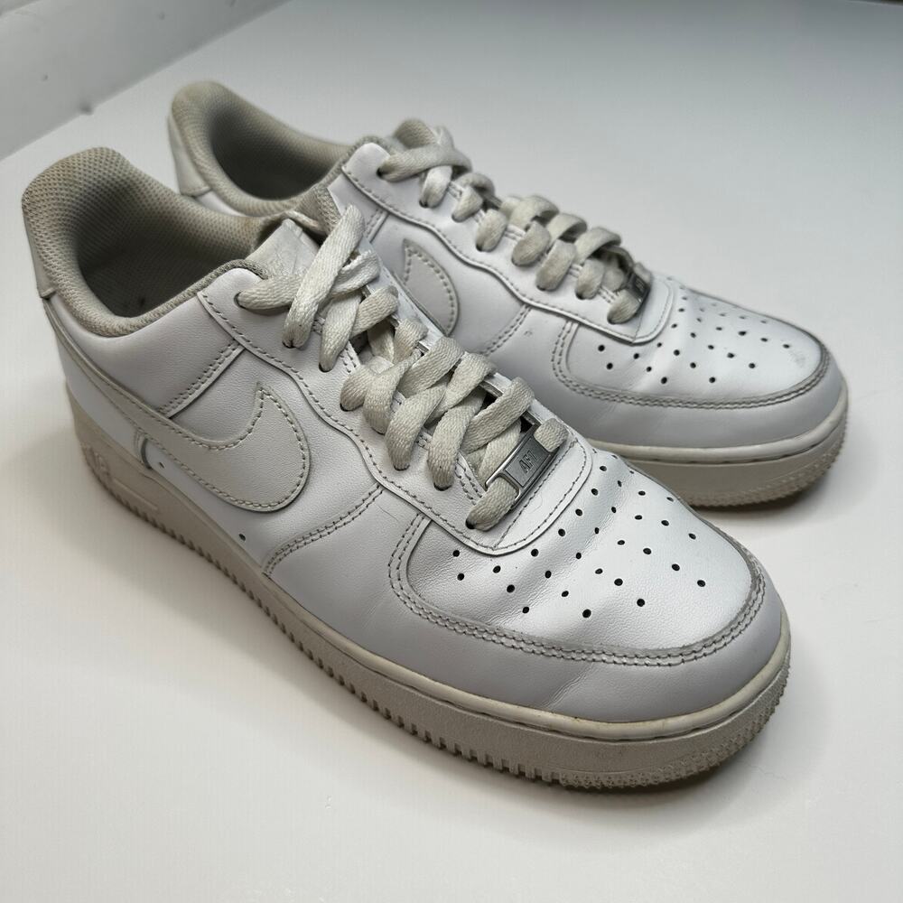 Nike af1 Air Force One Low Triple White Sneakers